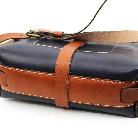 Patricia Nash 5217 Womens Navy Leather Crossbody - Picture 5 of 6